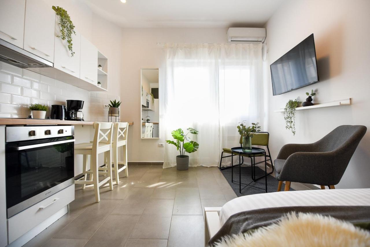 Classy Comfort - Chic Studio On Regina Elisabeta Bucarest Exterior foto